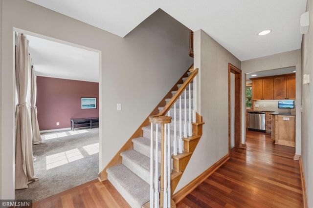 6459 Craig Drive, Eden Prairie, MN 55346