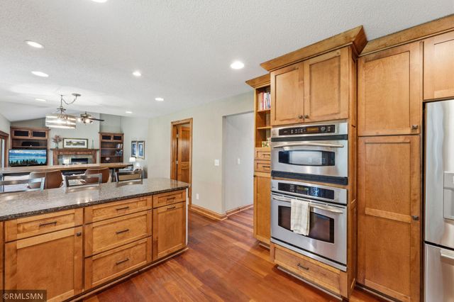 6459 Craig Drive, Eden Prairie, MN 55346