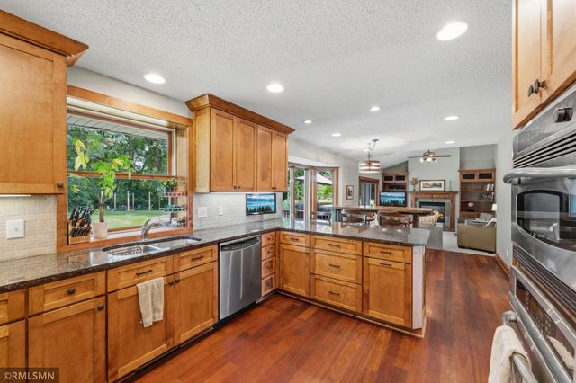 6459 Craig Drive, Eden Prairie, MN 55346