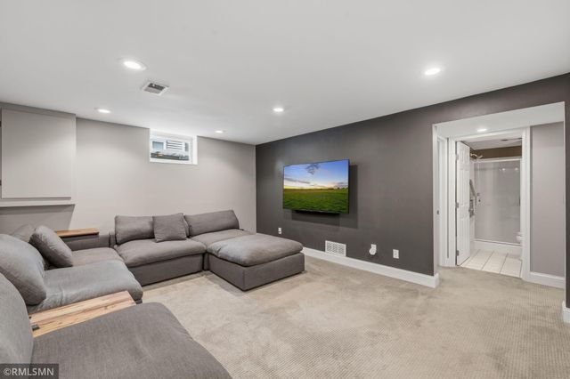 6459 Craig Drive, Eden Prairie, MN 55346