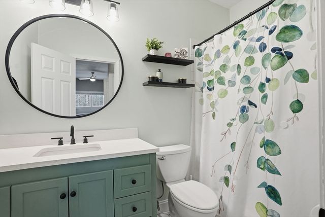 55 Bradford Commons Ln 55, Braintree, MA 02184