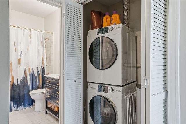 55 Bradford Commons Ln 55, Braintree, MA 02184