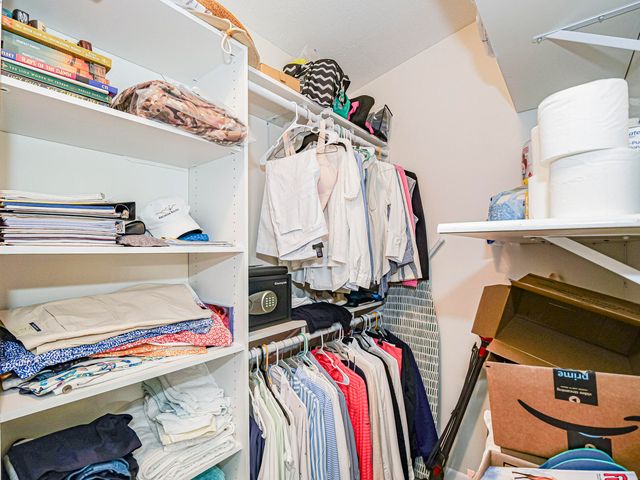 3206 S Lakeview Circle 1206, Hutchinson Island, FL 34949