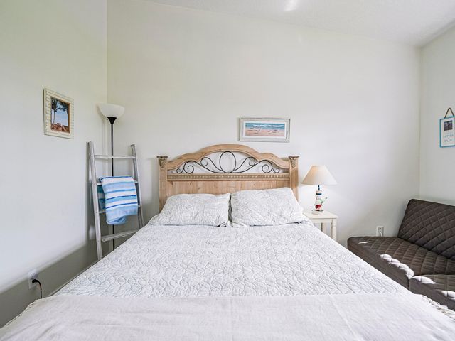 3206 S Lakeview Circle 1206, Hutchinson Island, FL 34949