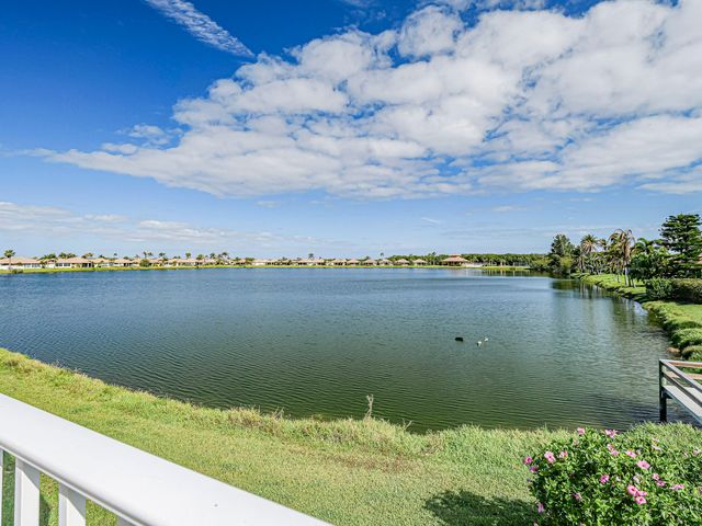 3206 S Lakeview Circle 1206, Hutchinson Island, FL 34949
