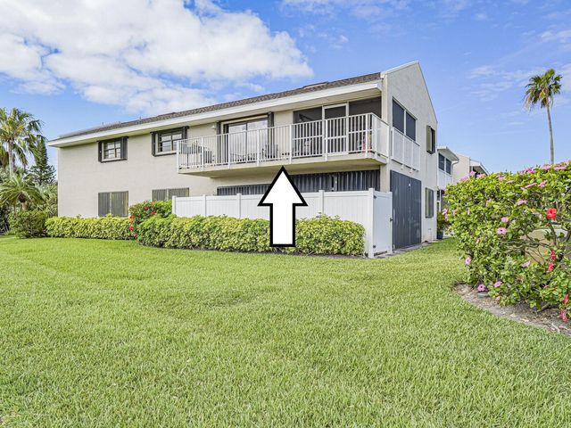3206 S Lakeview Circle 1206, Hutchinson Island, FL 34949