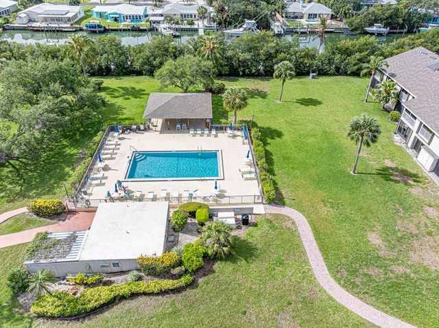 3206 S Lakeview Circle 1206, Hutchinson Island, FL 34949