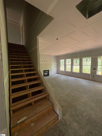 900 Cedarleaf Way, Simpsonville, SC 29681