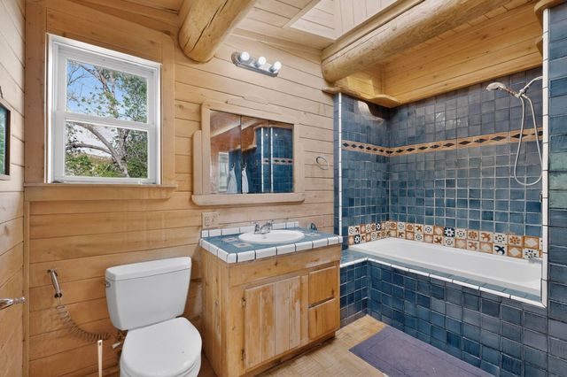 2882 NM 14, Cerrillos, NM 87010
