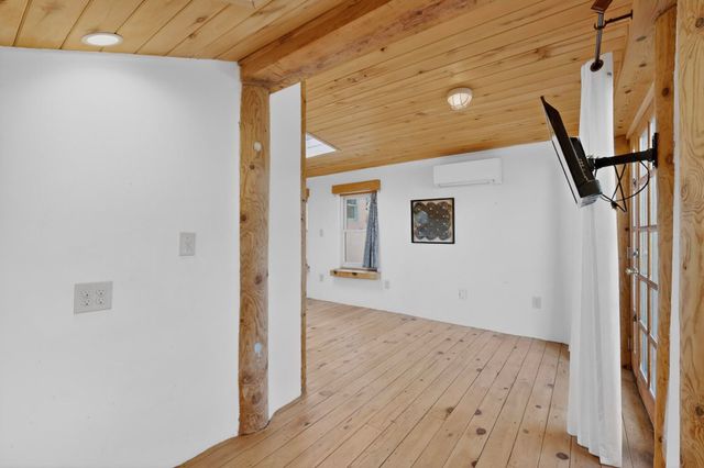 2882 NM 14, Cerrillos, NM 87010