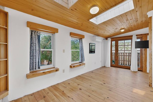 2882 NM 14, Cerrillos, NM 87010