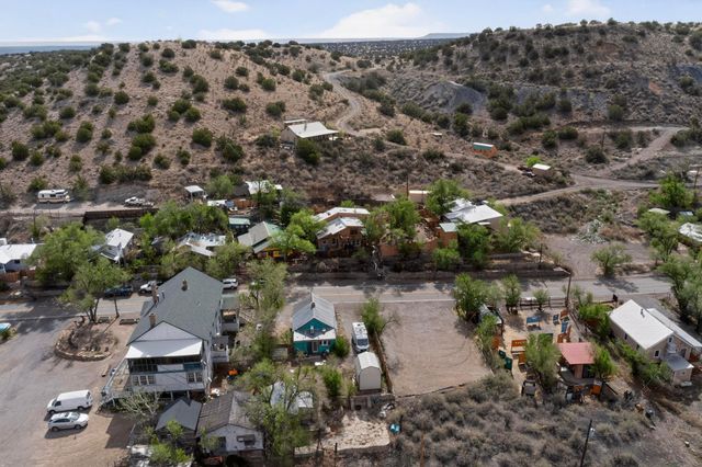 2882 NM 14, Cerrillos, NM 87010