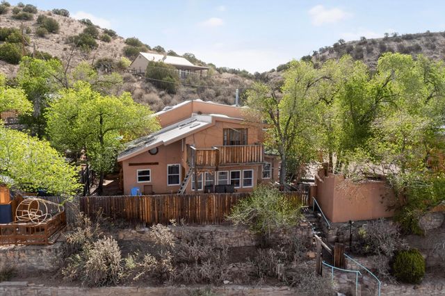 2882 NM 14, Cerrillos, NM 87010