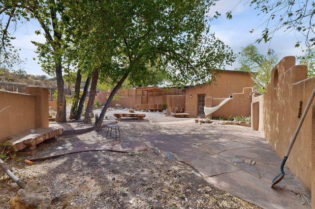 2882 NM 14, Cerrillos, NM 87010