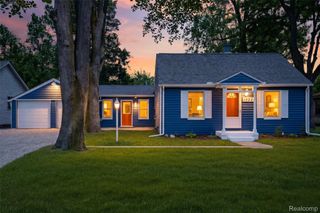 15326 Brookfield Street, Livonia, MI 48154