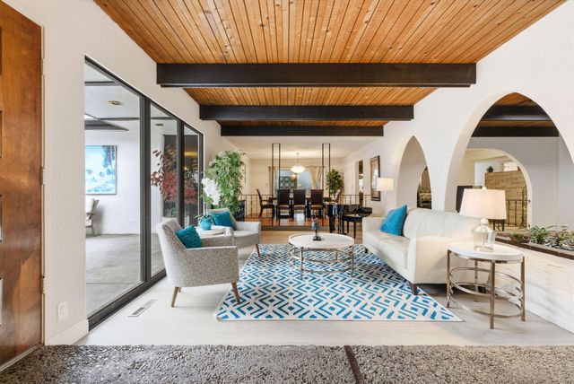 5101 N Pleasant Avenue, Fresno, CA 93711