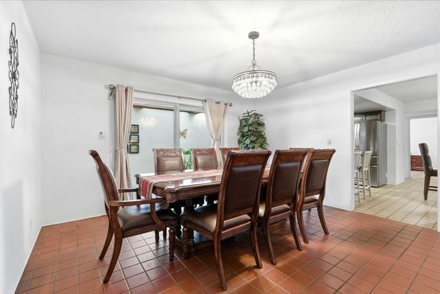 5101 N Pleasant Avenue, Fresno, CA 93711