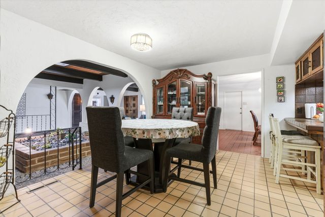 5101 N Pleasant Avenue, Fresno, CA 93711