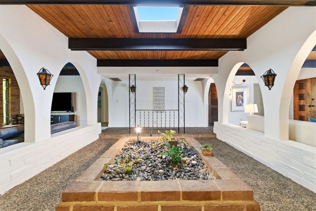 5101 N Pleasant Avenue, Fresno, CA 93711