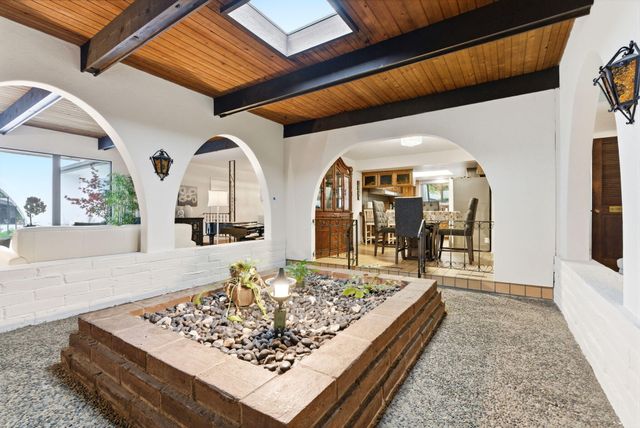 5101 N Pleasant Avenue, Fresno, CA 93711