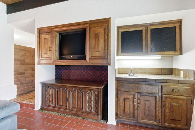 5101 N Pleasant Avenue, Fresno, CA 93711