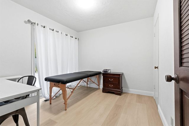 5101 N Pleasant Avenue, Fresno, CA 93711