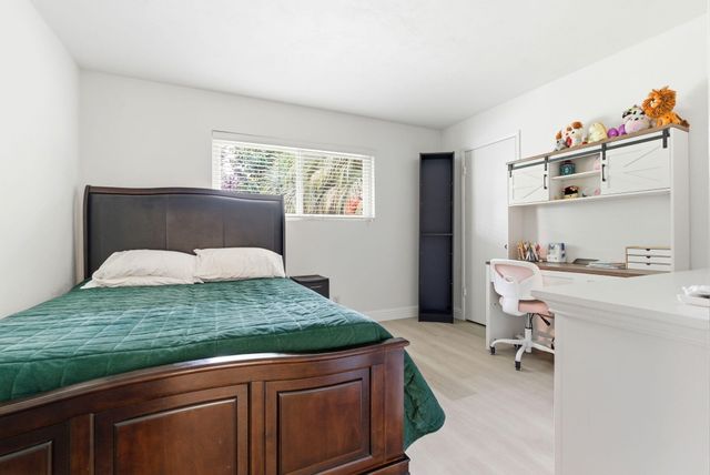 5101 N Pleasant Avenue, Fresno, CA 93711