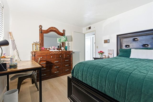 5101 N Pleasant Avenue, Fresno, CA 93711