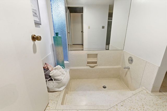 5101 N Pleasant Avenue, Fresno, CA 93711