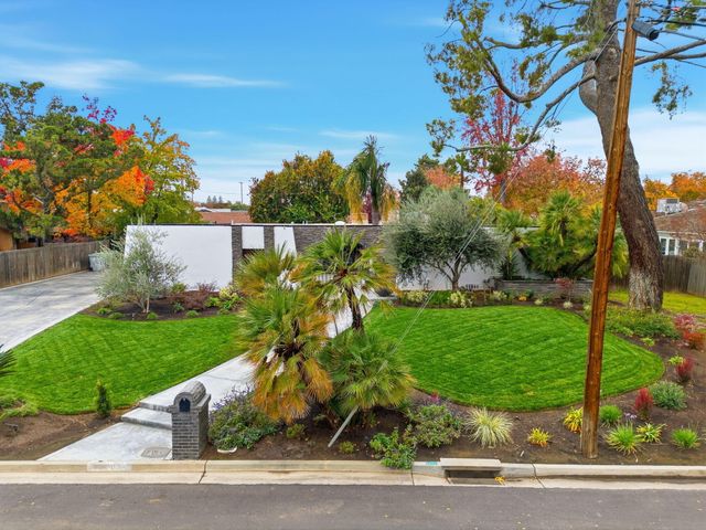 5101 N Pleasant Avenue, Fresno, CA 93711