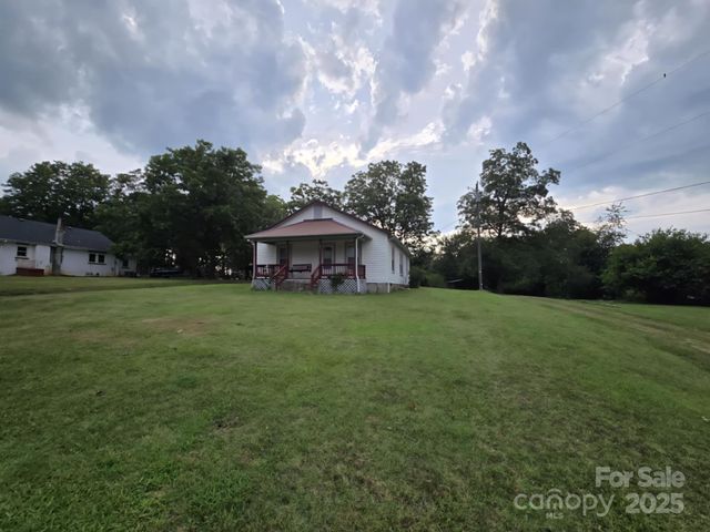 7601 Rhodhiss Road, Connelly Springs, NC 28612