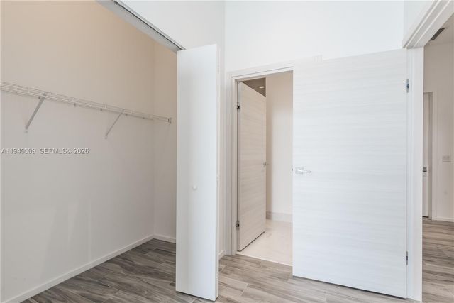 801 S Miami Ave 5701, Miami, FL 33130