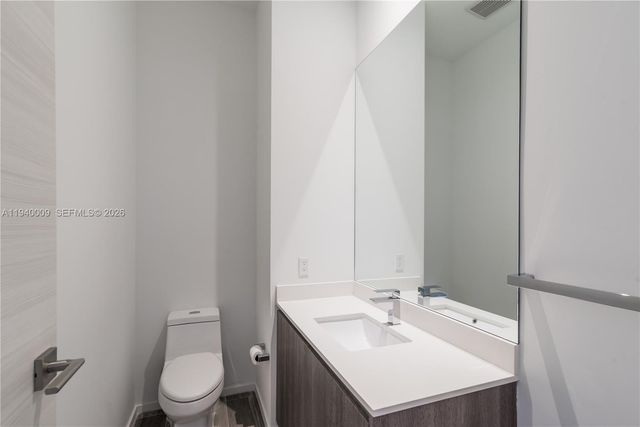 801 S Miami Ave 5701, Miami, FL 33130