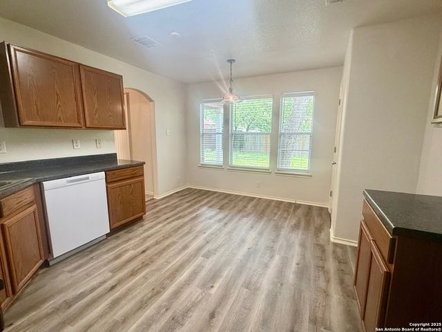 10138 Cedarcliff, San Antonio, TX 78245