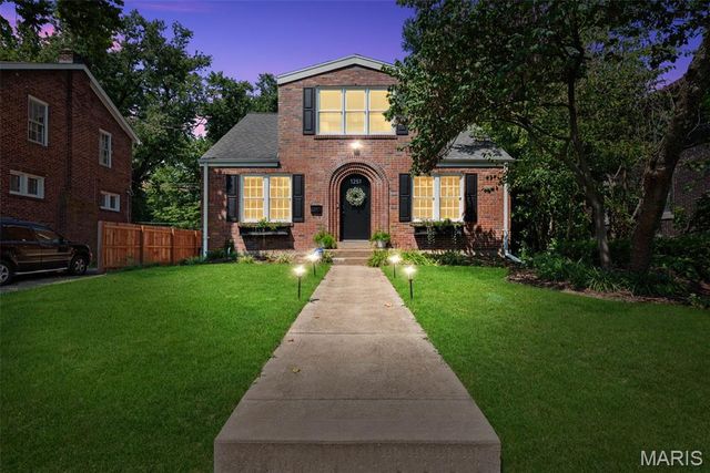 1251 Waldron Avenue, University City, MO 63130