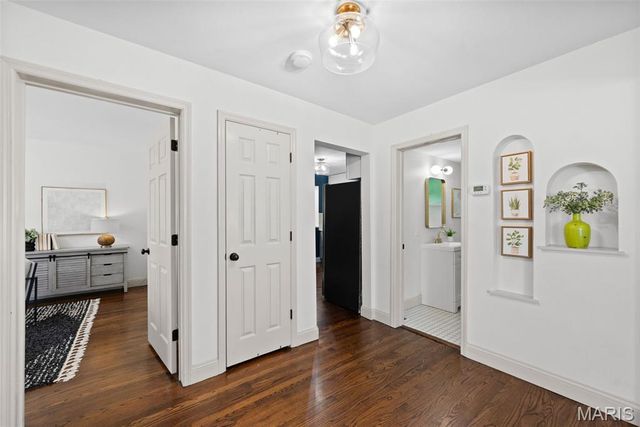 1251 Waldron Avenue, University City, MO 63130
