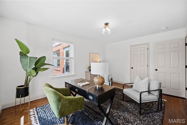 1251 Waldron Avenue, University City, MO 63130