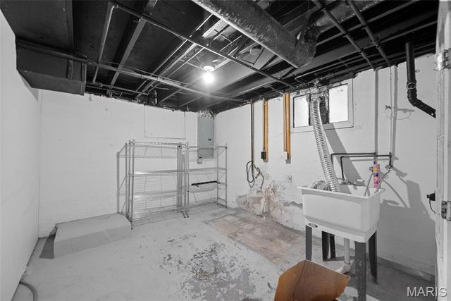 1251 Waldron Avenue, University City, MO 63130