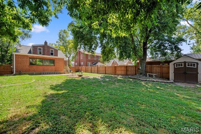 1251 Waldron Avenue, University City, MO 63130