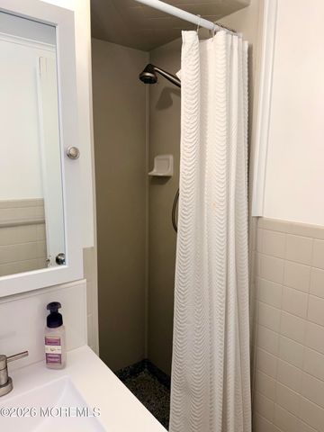 87 Captains Court, Brick, NJ 08723