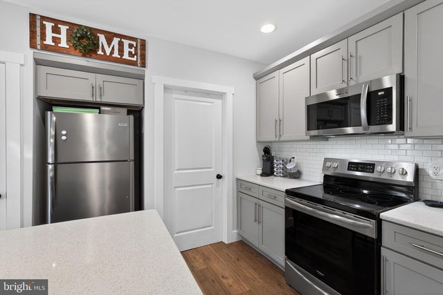 639 E VINE ST, Stowe, PA 19464