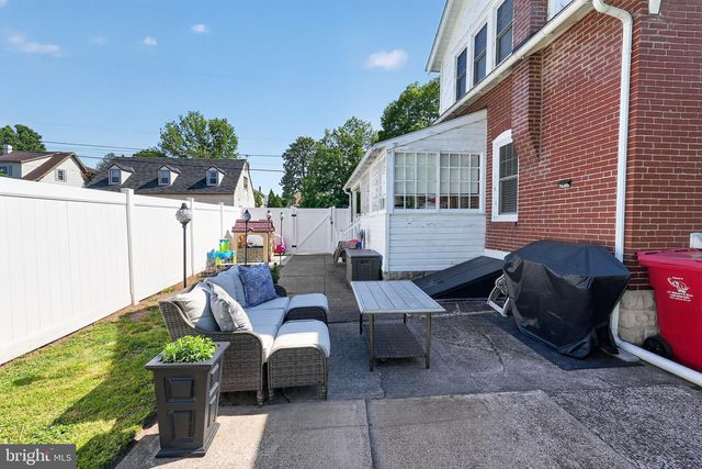 639 E VINE ST, Stowe, PA 19464