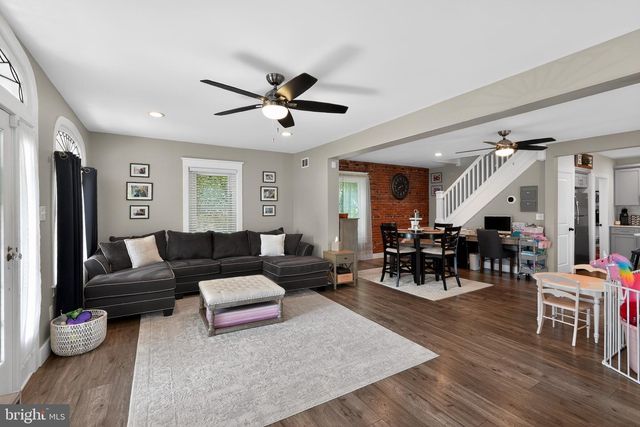 639 E VINE ST, Stowe, PA 19464