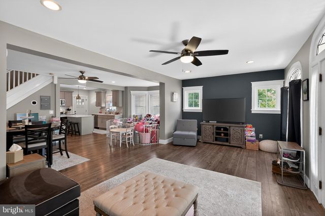 639 E VINE ST, Stowe, PA 19464