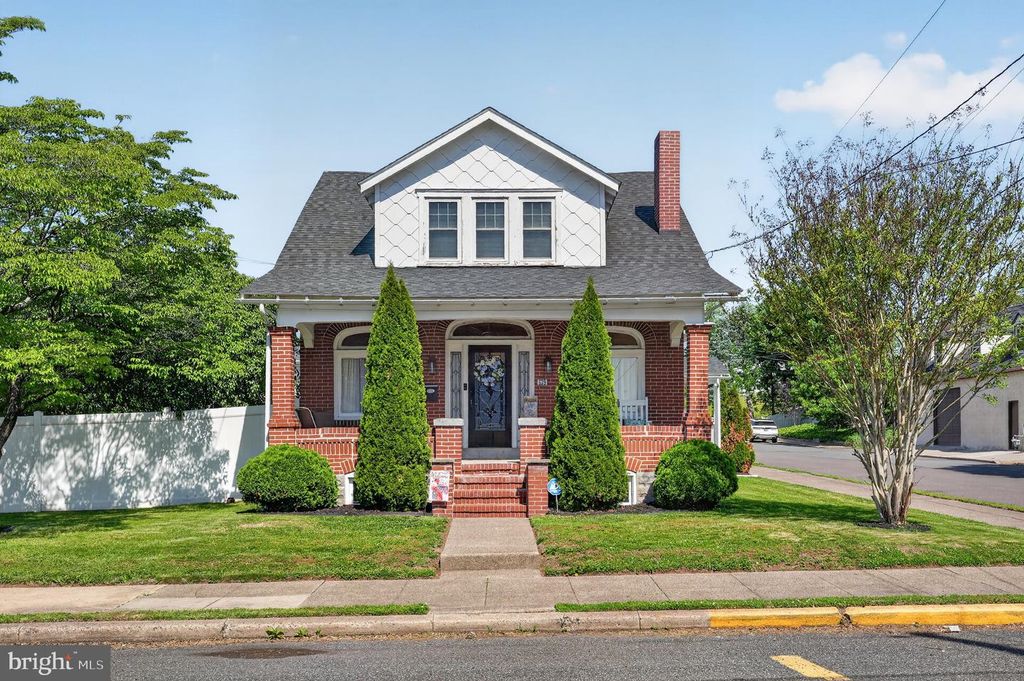 639 E VINE ST, Stowe, PA 19464