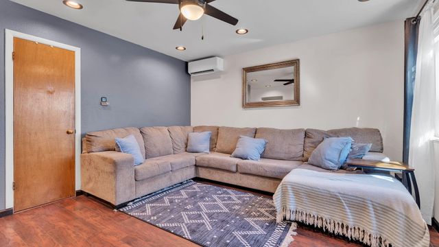 2913 Calle De Oriente, Santa Fe, NM 87507