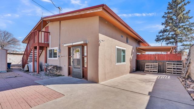 2913 Calle De Oriente, Santa Fe, NM 87507