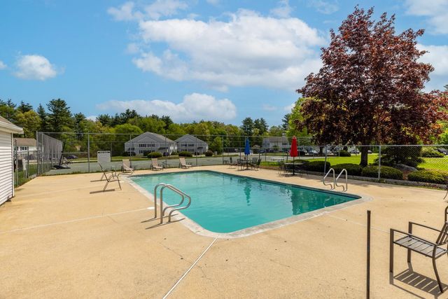 50 Brookside Dr Apt P1, Exeter, NH 03833