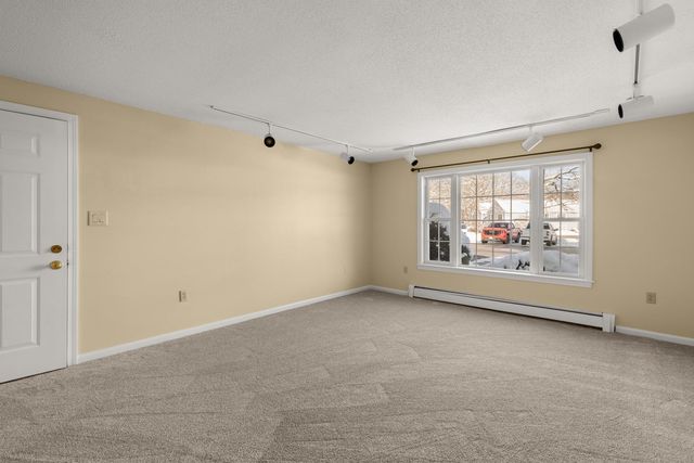 50 Brookside Dr Apt P1, Exeter, NH 03833