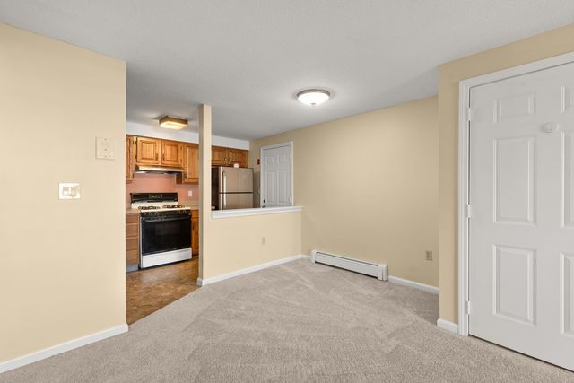 50 Brookside Dr Apt P1, Exeter, NH 03833